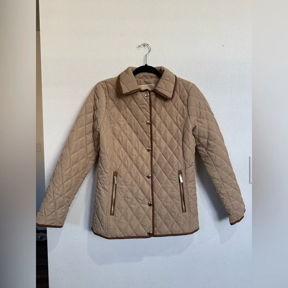 Michael Kors Quilted Jacket Tan Brown Trim Gold Zip Snap Coat Small
